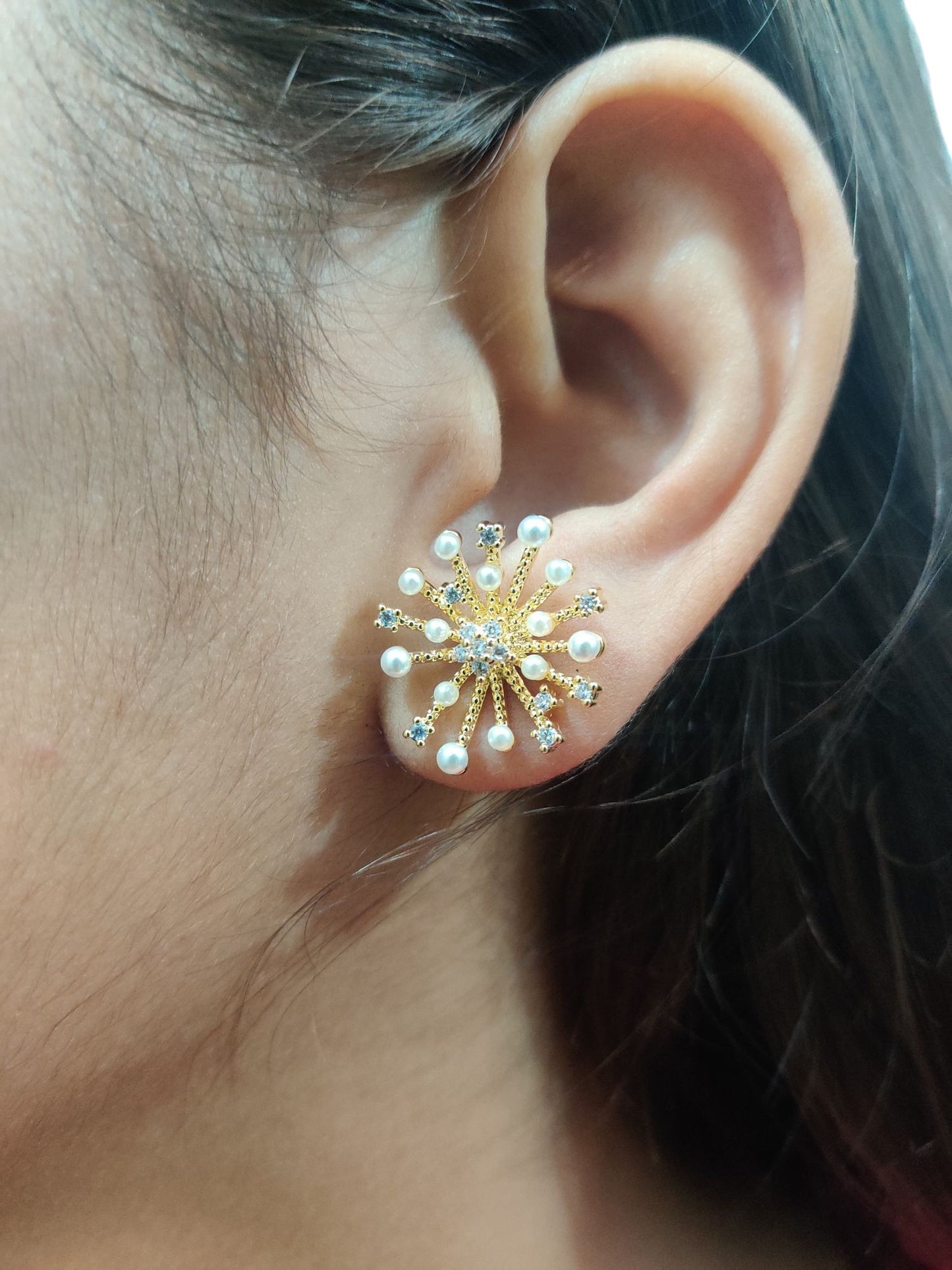 Golden Dandelion Antitarnish earrings