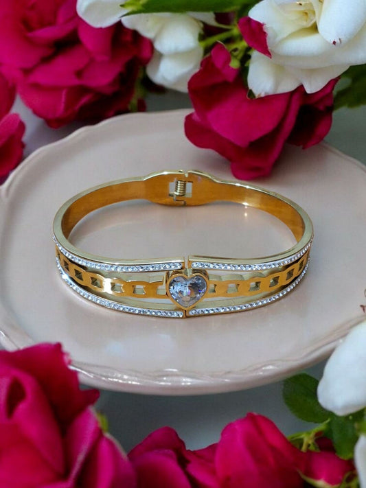 Golden Heart Crystal Bangle