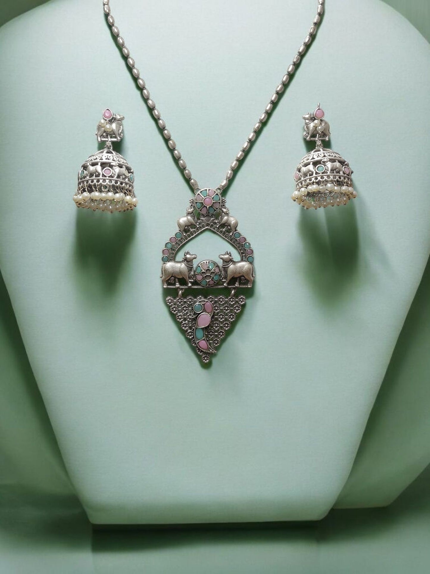 Royal Nandi Blue Heritage Set