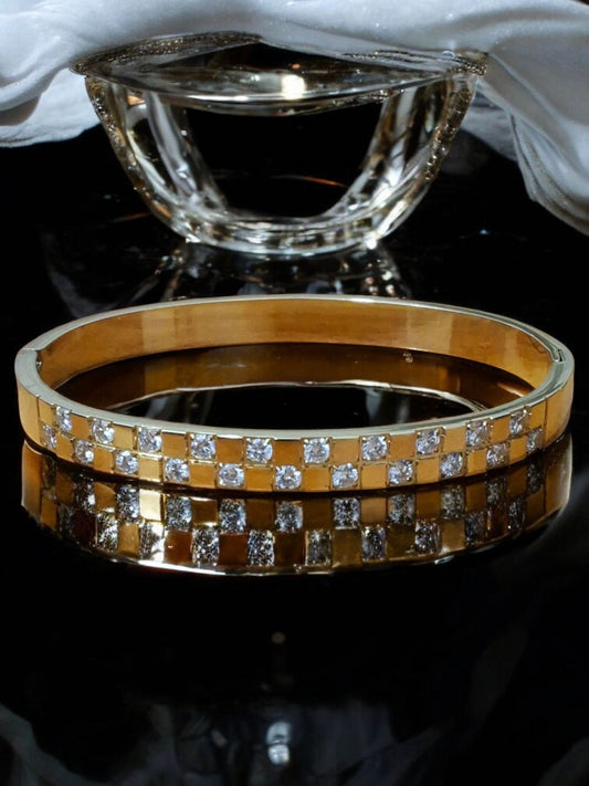 Gold Checkered Stone Bangle – Anti-Tarnish Stainless Steel