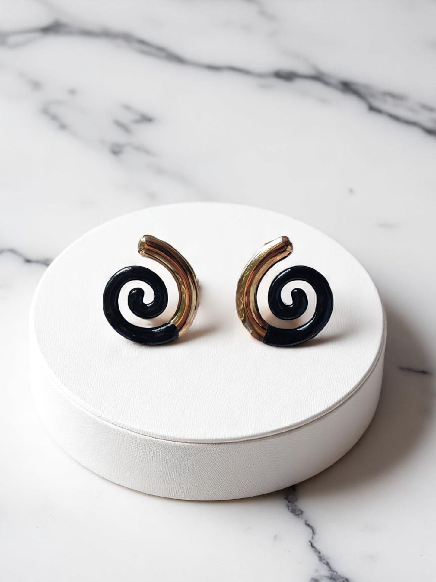Golden Helix Hoops
