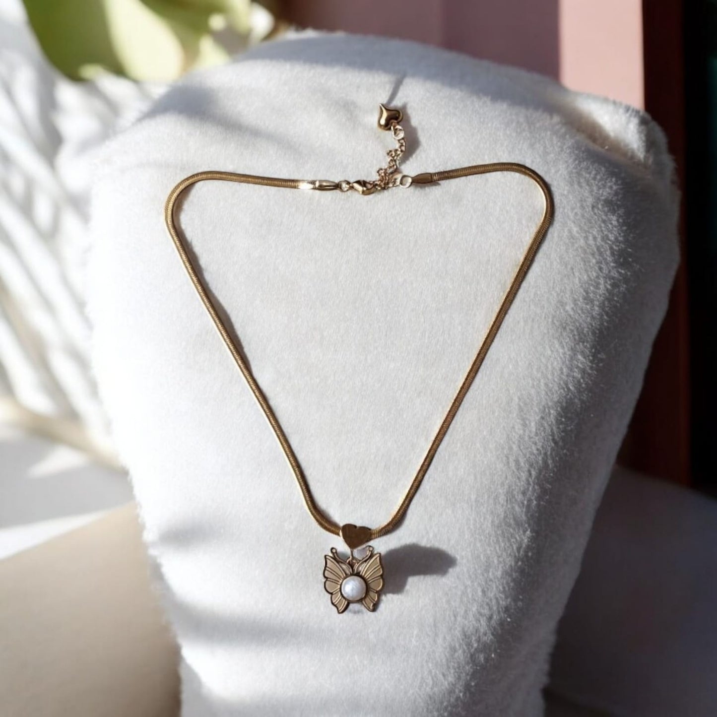 Elegant Gold Butterfly Pendant Necklace with Pearl Accent