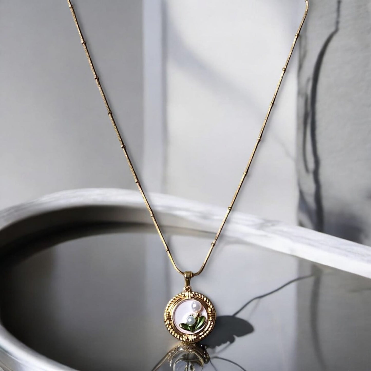 Flower 3D Antitarnish chain pendent