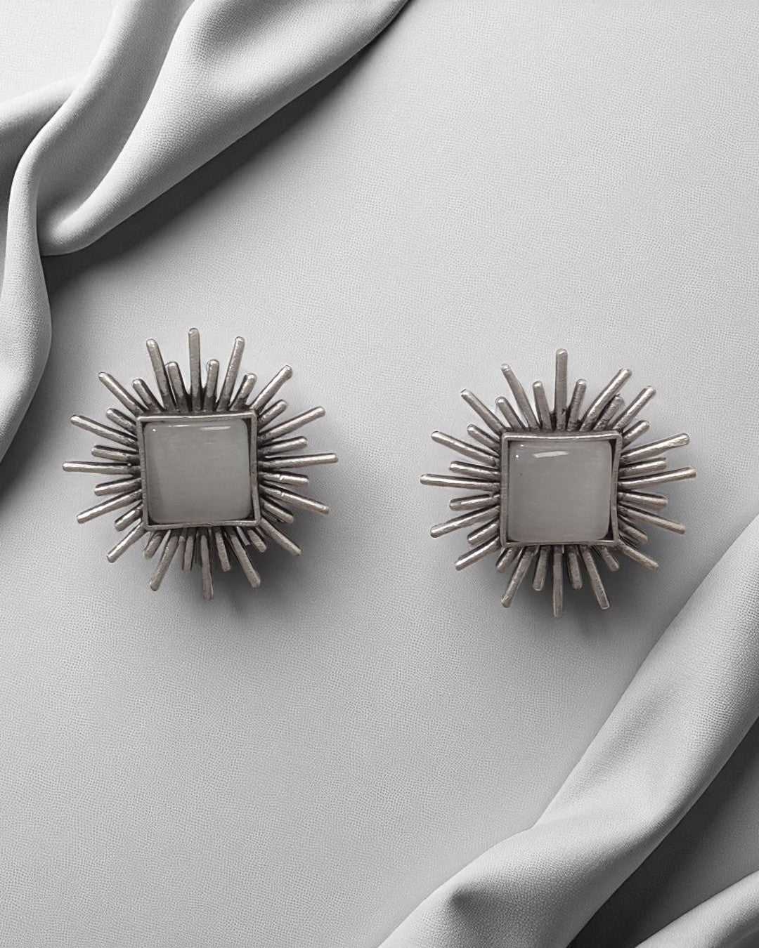 Lunar Radiance Studs