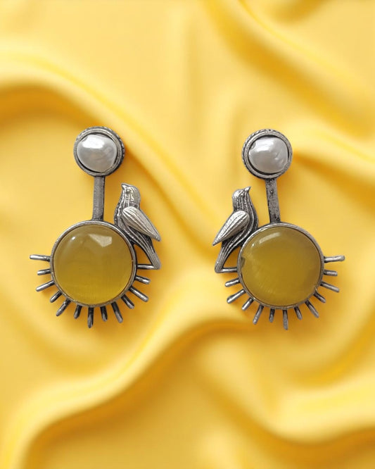 Sunny Chirp Studs